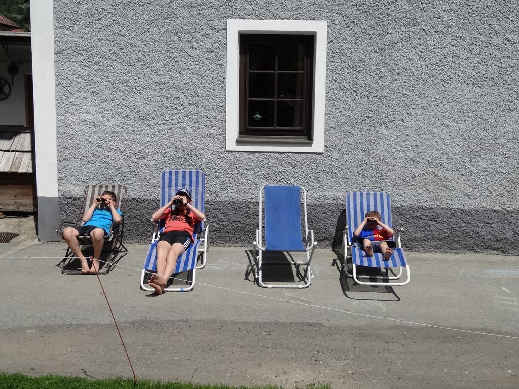 Holzblockhaeuser Fam. Schabus Hermagor-Pressegger See Szoba fotó